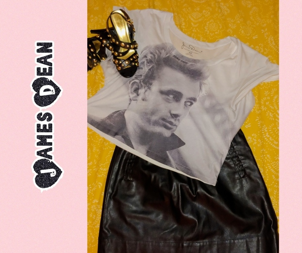 🎉2 for $15🎉 Forever 21 James Dean Crop Top Tee